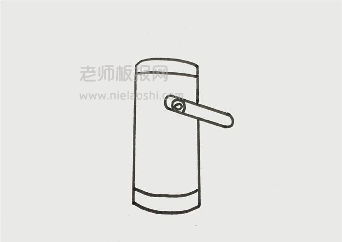 水瓶简笔画图片 水瓶怎么画的